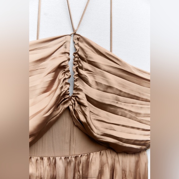 WRINKLE LOOK SATIN EFFECT DRESS Stone color - Picture 4 of 4